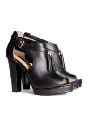 H&M Black Tassel Peep-Toe Platform Heels